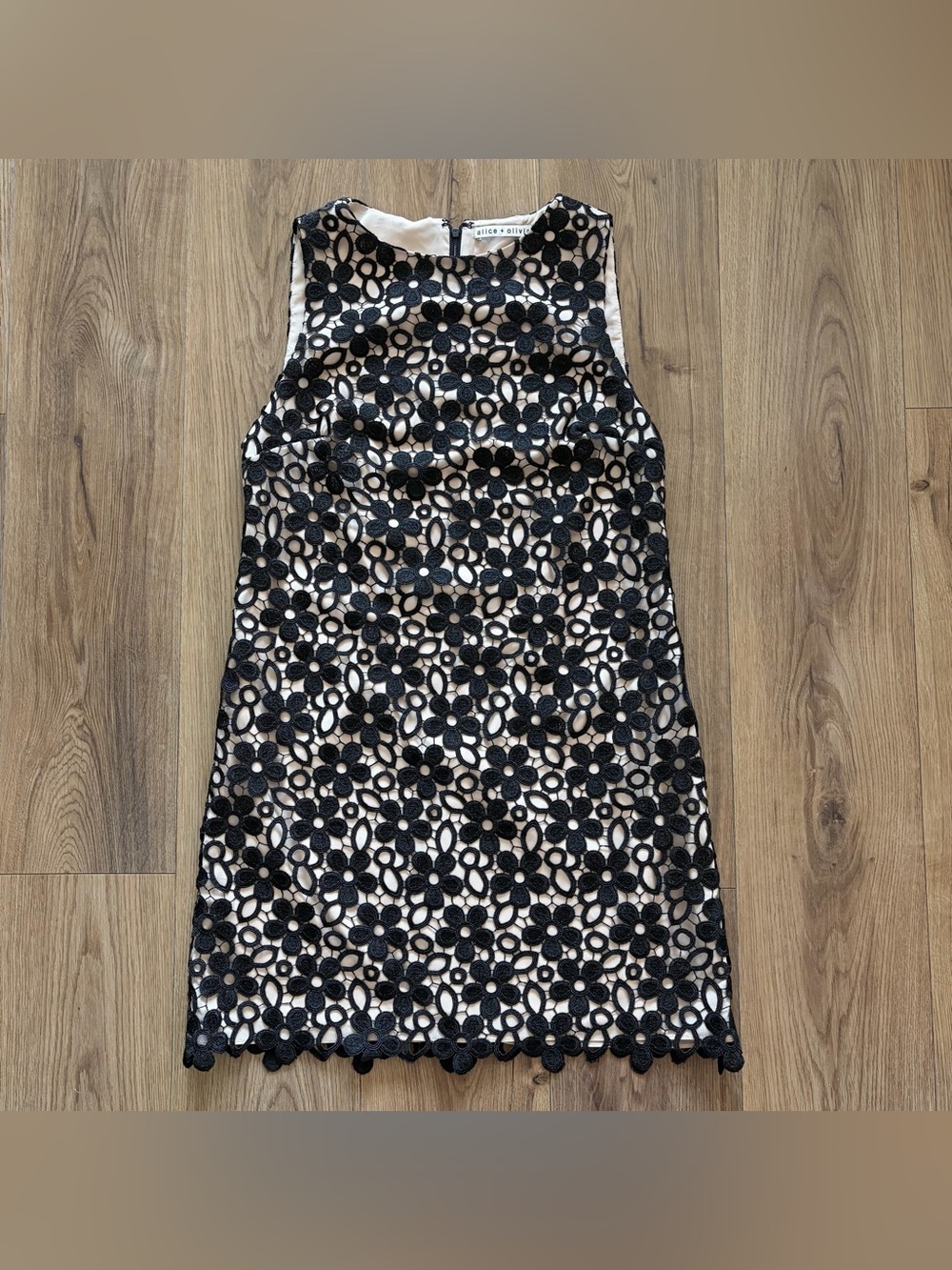 Alice + Olivia Dress